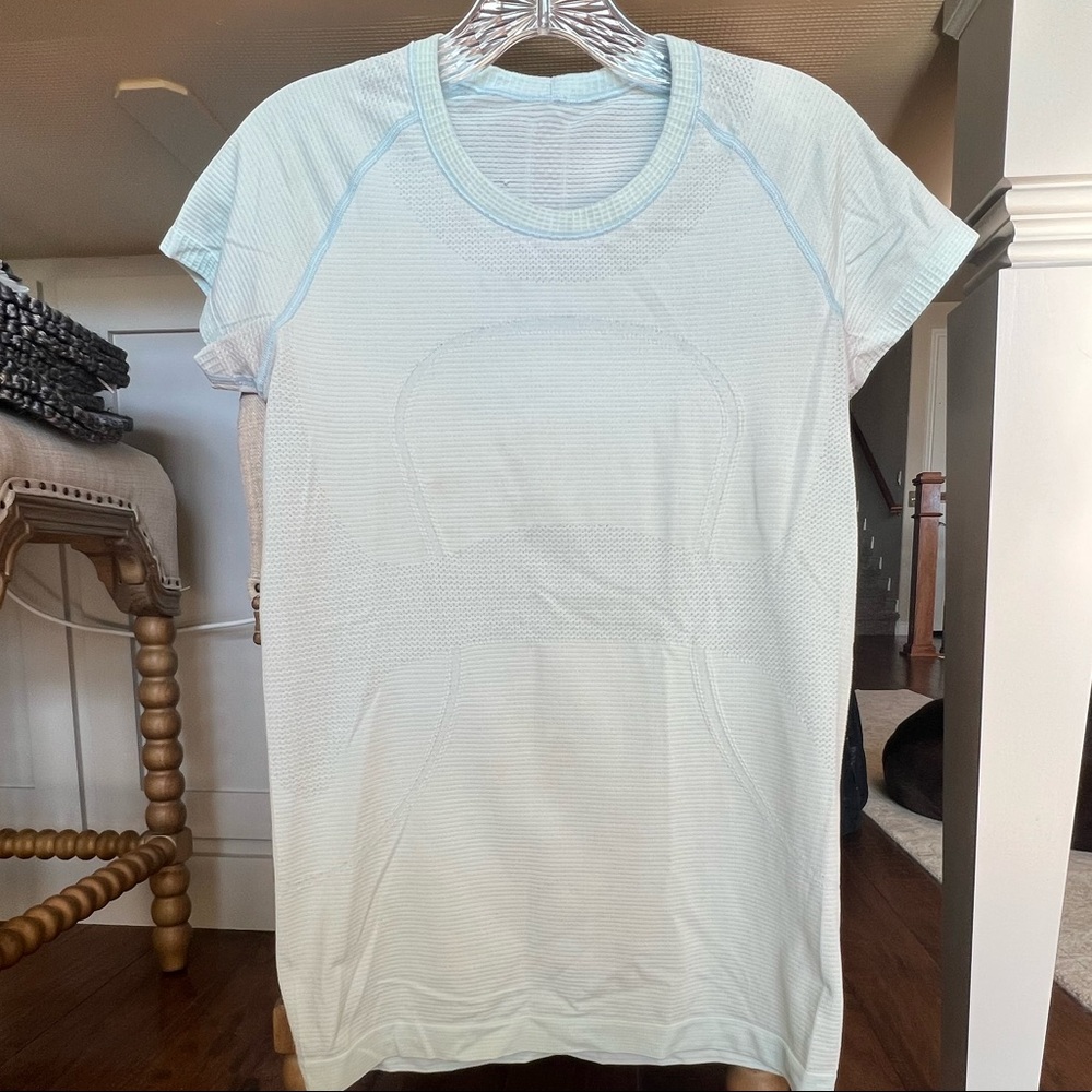 Lululemon Swiftly Tech Short Sleeve Shirt